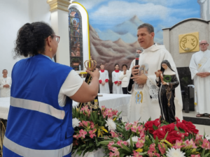 Per 2024 057-1600px-min